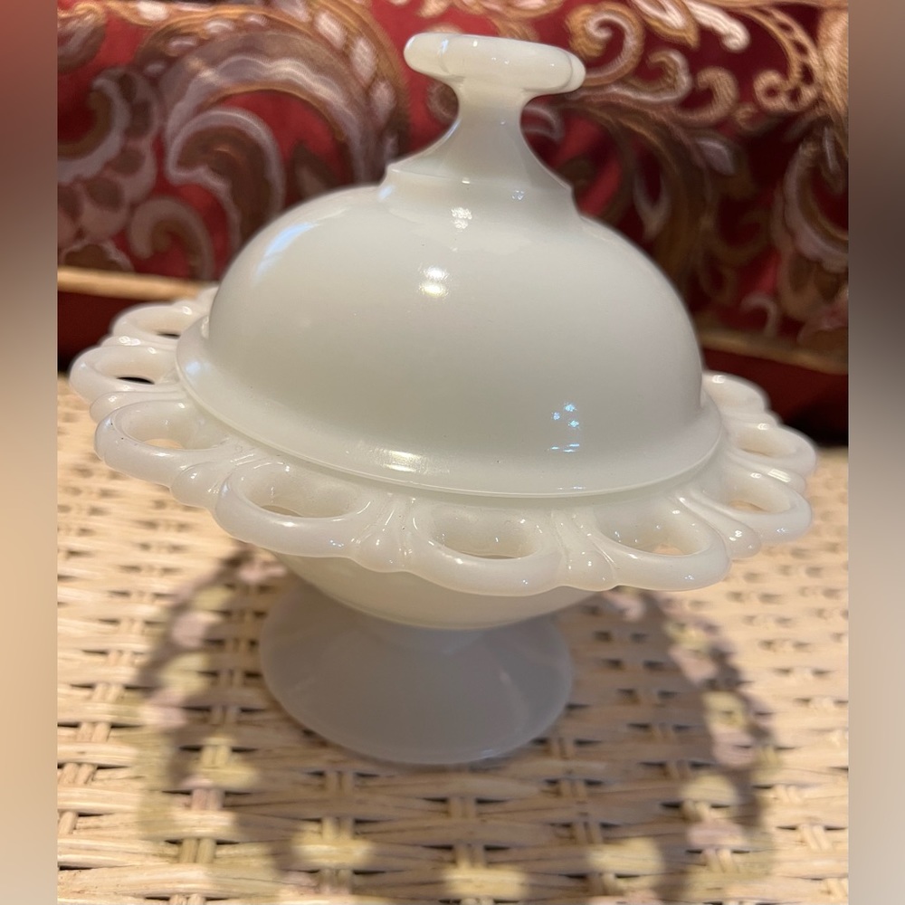 Vintage carnival depression milk glass dish with lid